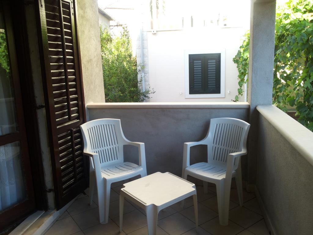 Apartment Ranka Postira Oda fotoğraf